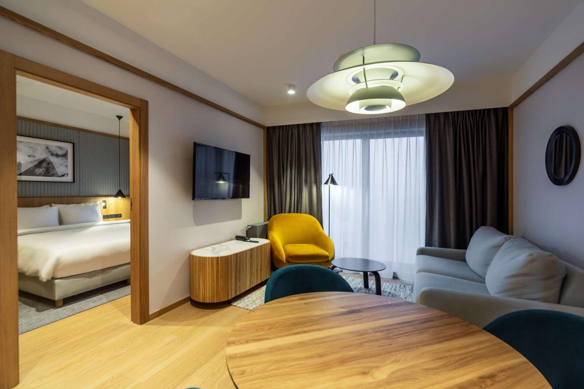 Radisson Hotel & Suites, Gdansk, Wyspa Spichrzow Kültér fotó
